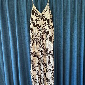 Black & White Floral Maxi Dress - One Size